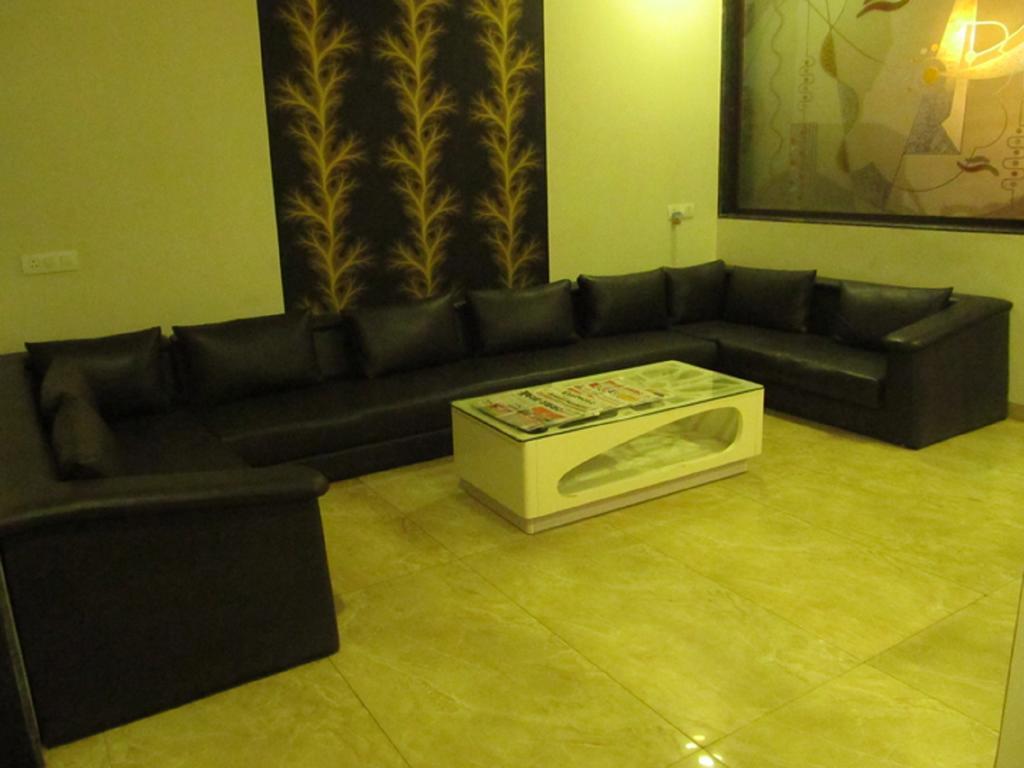 Hotel Sai Regency Daman Εξωτερικό φωτογραφία