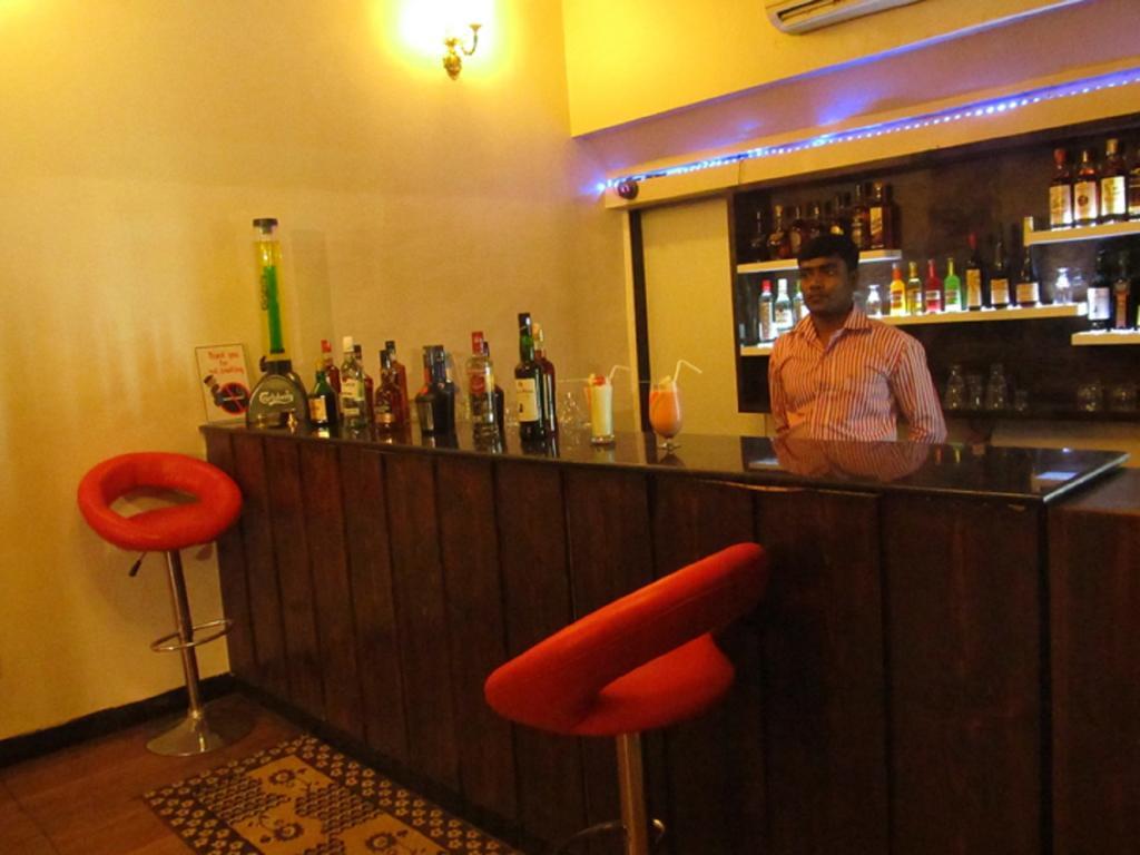 Hotel Sai Regency Daman Εξωτερικό φωτογραφία