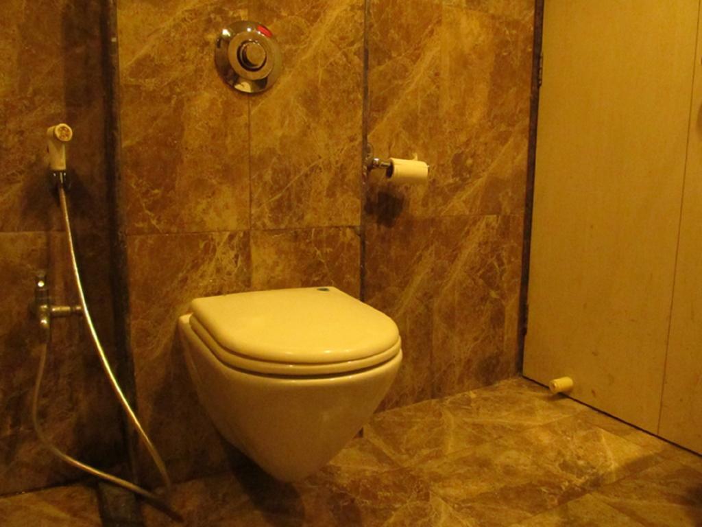 Hotel Sai Regency Daman Δωμάτιο φωτογραφία