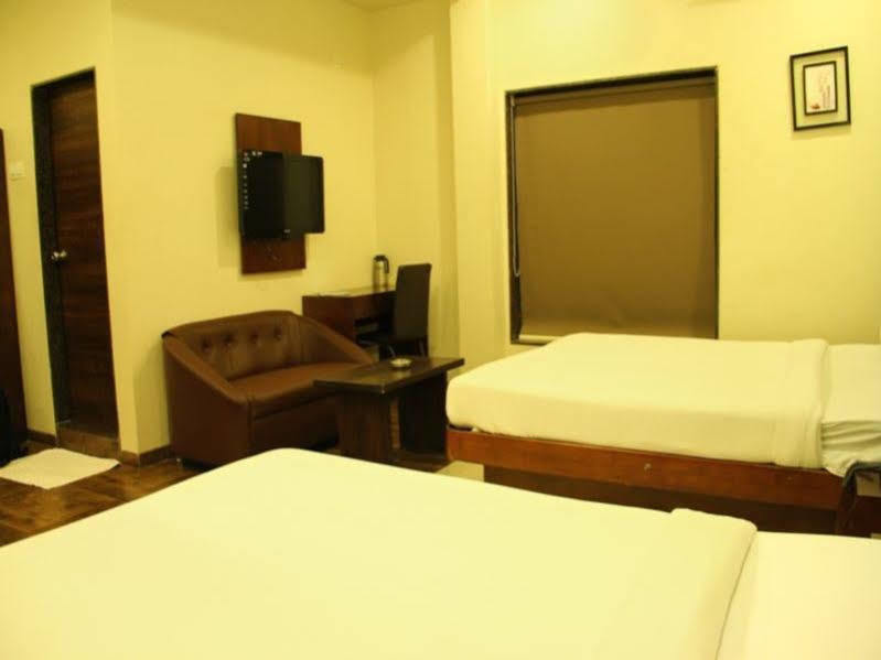 Hotel Sai Regency Daman Εξωτερικό φωτογραφία